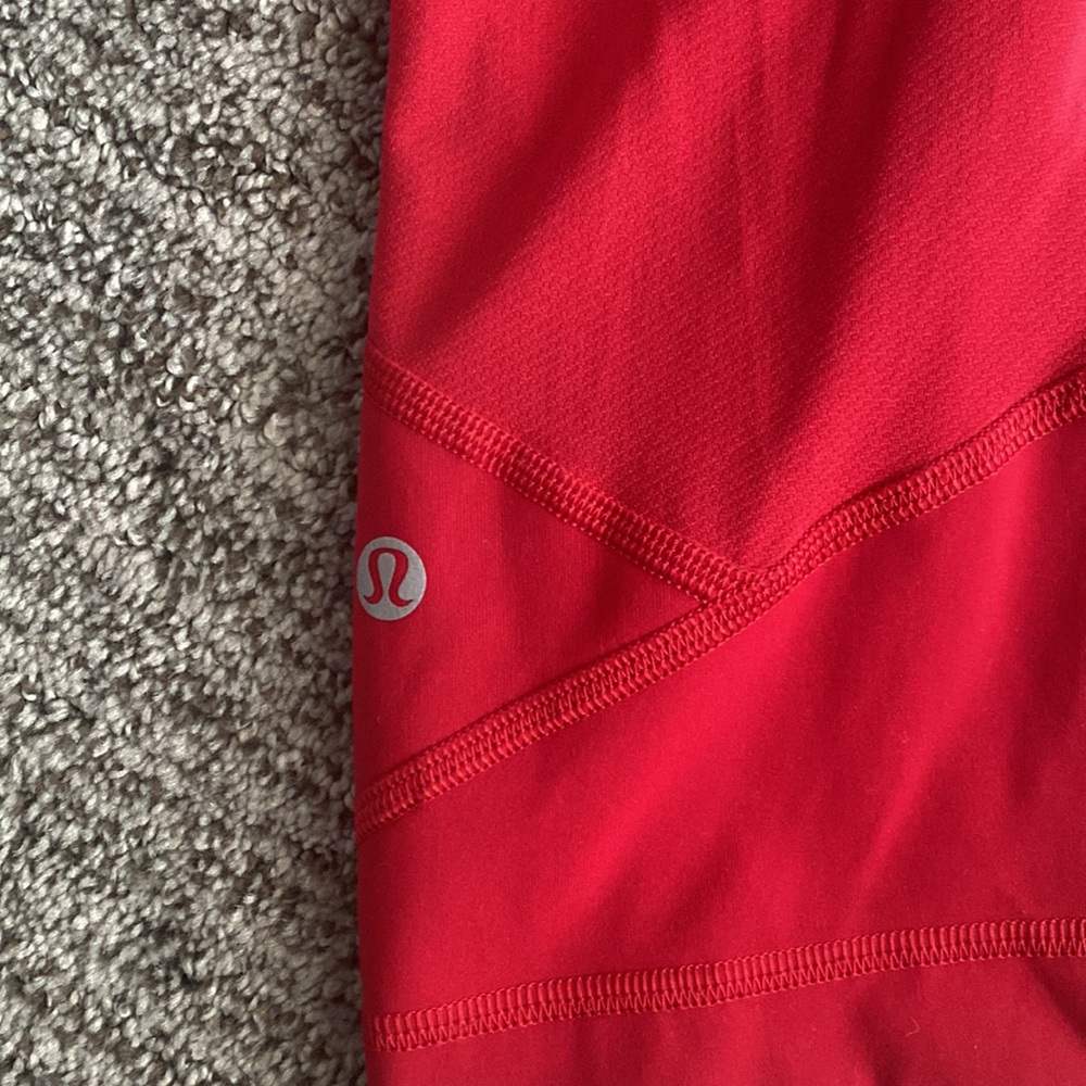 lululemon leggings!